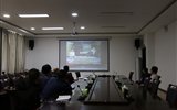 行政第二黨支部組織觀看“以折達(dá)公路問題為案例”警示片，努力推進(jìn)作風(fēng)建設(shè)年教育活動