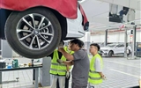 工程技術(shù)學(xué)院組織2022級(jí)新能源汽車技術(shù)專業(yè)學(xué)生開(kāi)展認(rèn)識(shí)實(shí)習(xí)活動(dòng)